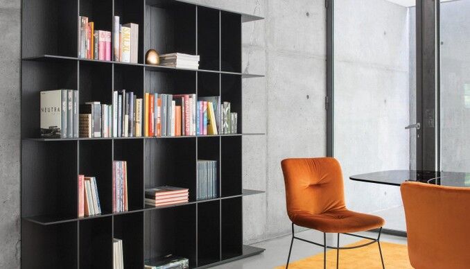 REGAŁ DIVISION CALLIGARIS